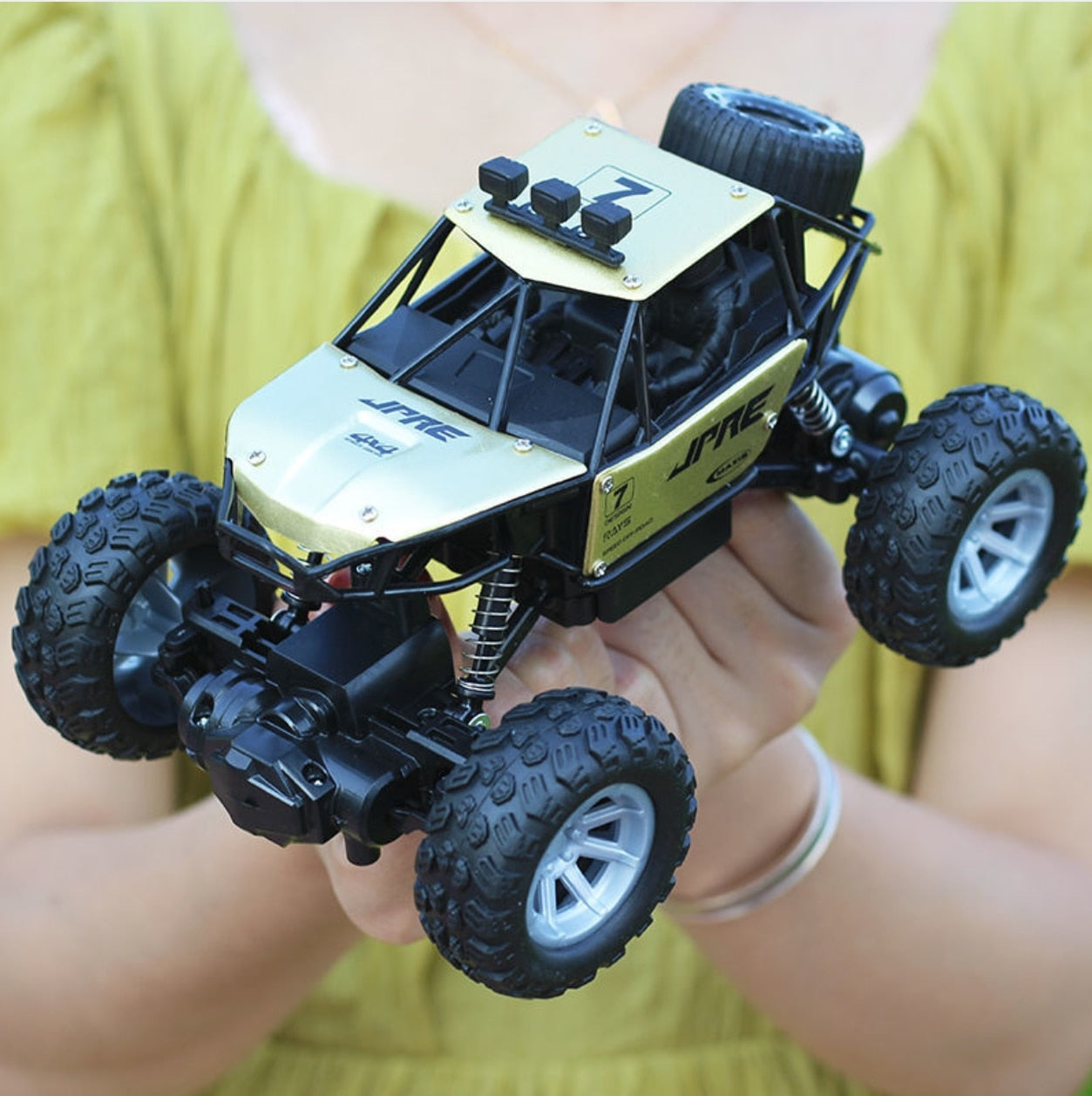 Remote control car